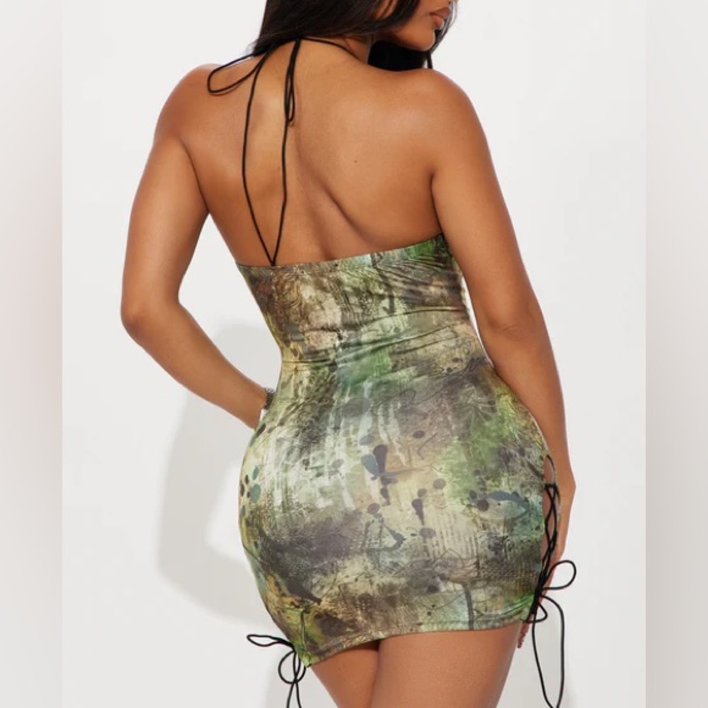 Dilemma Lace-Up Mini Dress NEW 🏷️ - Picture 3 of 3